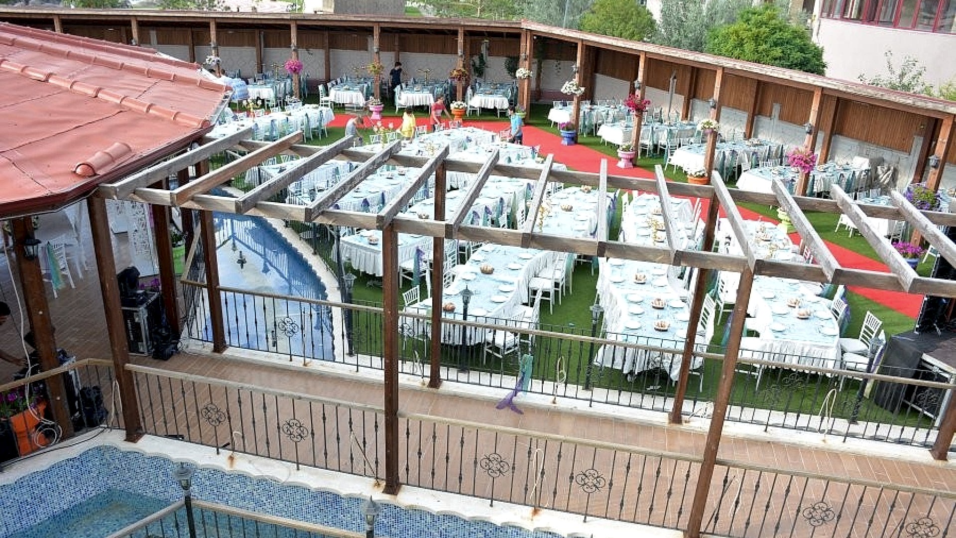 Pool Garden