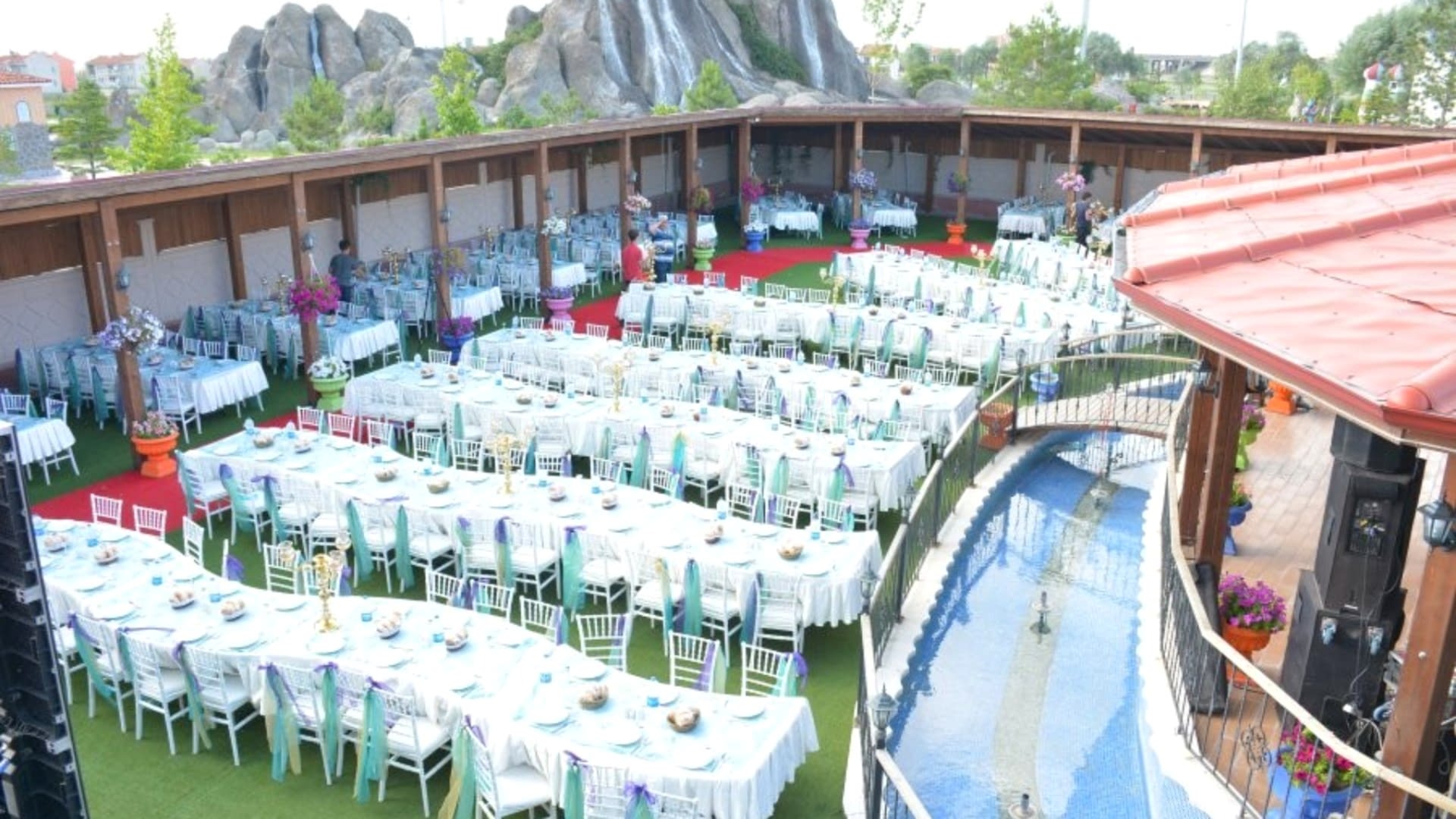 Pool Garden