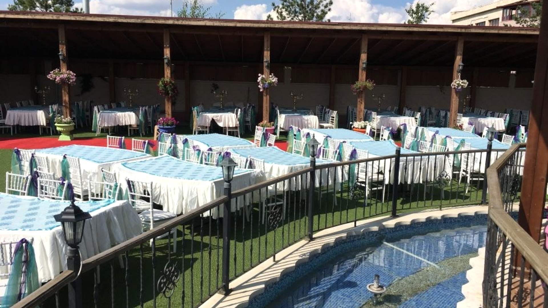 Pool Garden